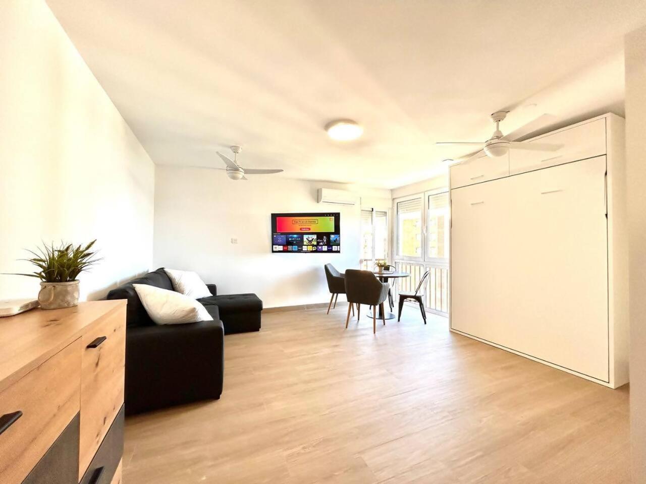 Campoamor Mas Que Apartamentos المظهر الخارجي الصورة